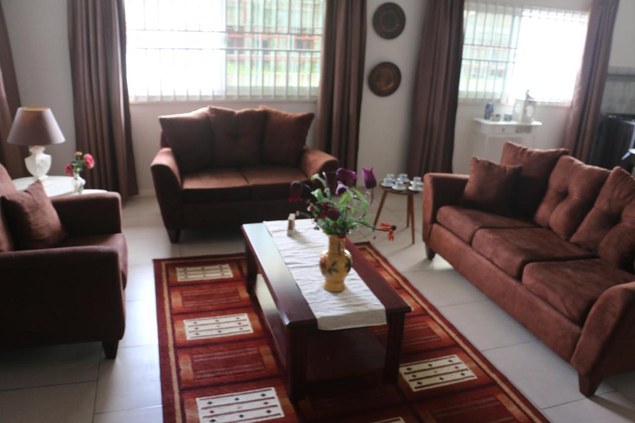 Dubbel Woonhuis Selderiestraat Paramaribo Esterno foto